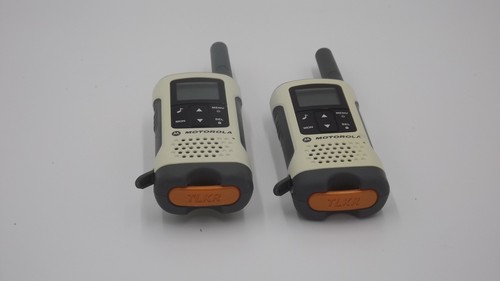 Motorola walkie talkie tlkr - motorola, walkie-talkie