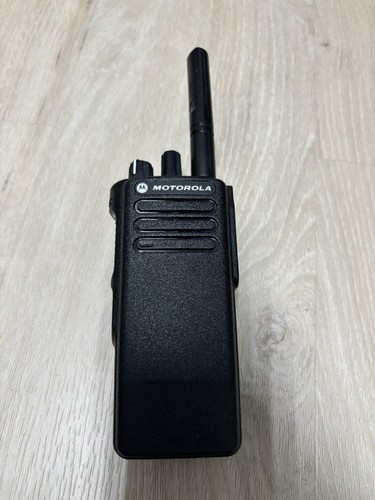 Motorola dp4400 uhf 70cm band - dp4400,
