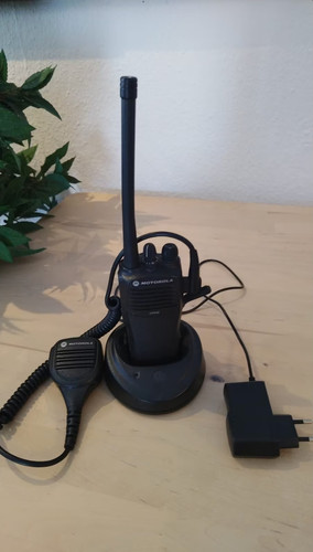 Motorola cp040 uhf - motorola,